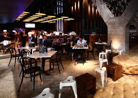 Tongue & Groove - Accommodation Rockhampton 4