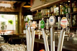 Queens Tavern - Accommodation Rockhampton 0