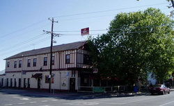 Flanagans Border Inn Hotel - Accommodation Rockhampton 1