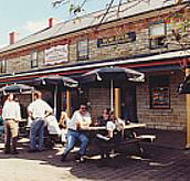 Surveyor General Inn - Accommodation Rockhampton