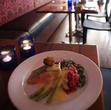 Naked Fig - Accommodation Rockhampton 1