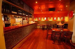 Golden City Hotel - Accommodation Rockhampton 3
