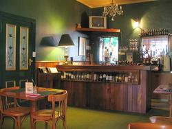 Robin Hood Hotel - Accommodation Rockhampton 3