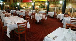 Alexanders Restaurant - Lord Forrest Hotel - Accommodation Rockhampton 3
