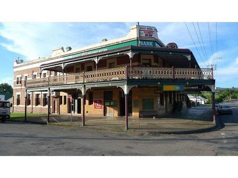 Nag's Head Hotel - Accommodation Rockhampton 0