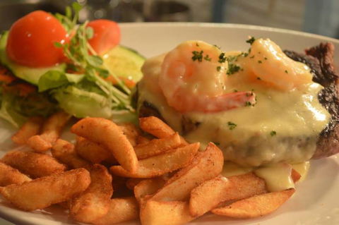 Waterside Hotel - Accommodation Rockhampton 0