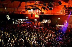 UNSW Roundhouse - Accommodation Rockhampton 1