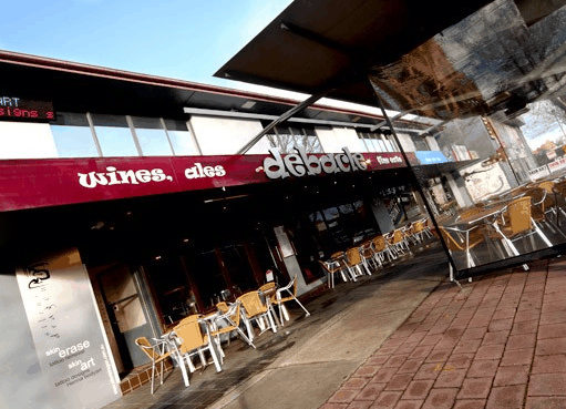 Debacle - Accommodation Rockhampton 0