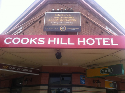 Commonwealth Hotel - Accommodation Rockhampton 3