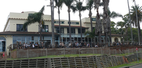 Ocean Beach Hotel - Accommodation Rockhampton 0