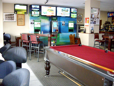 Oxford Hotel - Accommodation Rockhampton 3