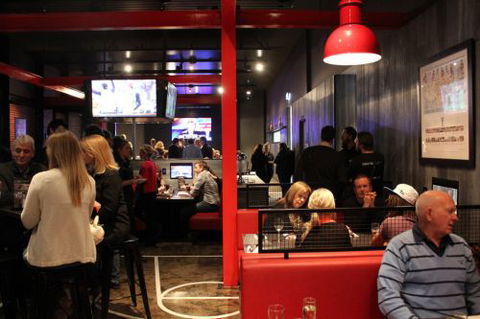 The Sporting Globe Bar & Grill - Accommodation Rockhampton 1