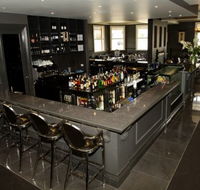Bunch Of Grapes Hotel - Accommodation Rockhampton