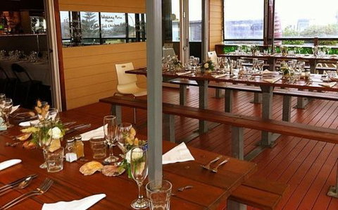 Zebra Crossing Bar & Bistro - Accommodation Rockhampton 2
