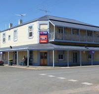 Port Wakefield Hotel - Accommodation Rockhampton