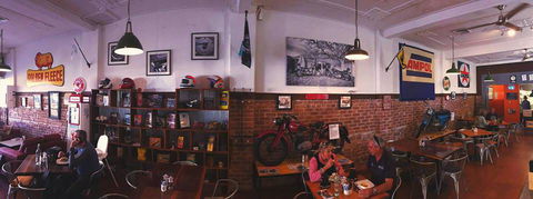 Roadies Cafe - Accommodation Rockhampton 0