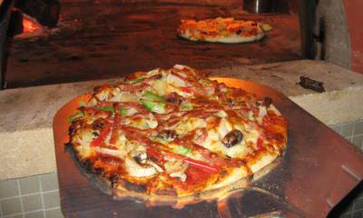 Roadies Cafe - Accommodation Rockhampton 2