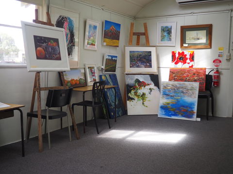 Open Studio Gallery - Accommodation Rockhampton 1