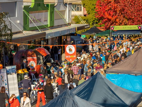 Batlow CiderFest - Accommodation Rockhampton 2