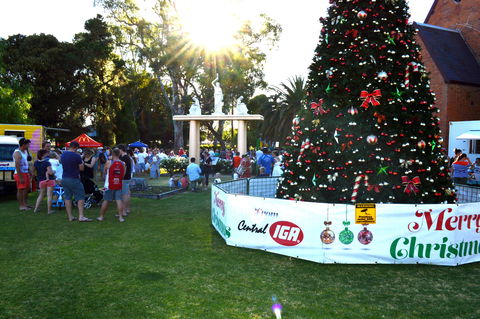 Community Christmas Party And Carols By Candlelight - Accommodation Rockhampton 0