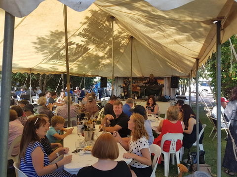 Easter In The Vines - Accommodation Rockhampton 5