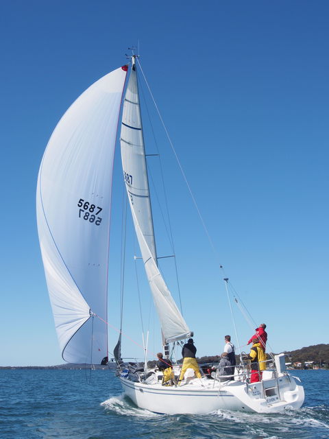 Lakefest - Accommodation Rockhampton 6