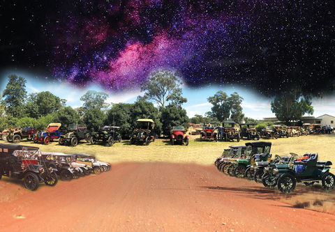 National Veteran 1 And 2 Cylinder Rally - Accommodation Rockhampton 0