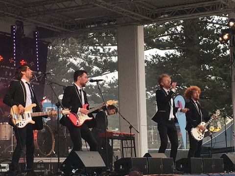 New Years Eve At The Entrance - Accommodation Rockhampton 1