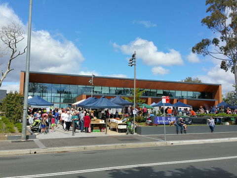 Springwood Growers Market - Accommodation Rockhampton 0