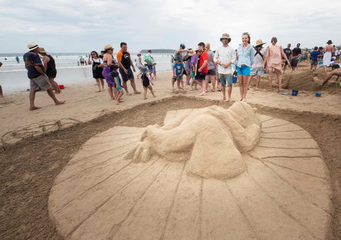 Broulee New Year's Eve Sandcastles And Sculptures - Accommodation Rockhampton 1