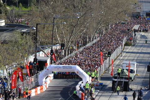 City-Bay Fun Run - Accommodation Rockhampton 4