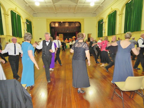 Old Style/New Vogue Dance Practice/Lessons - Accommodation Rockhampton 1