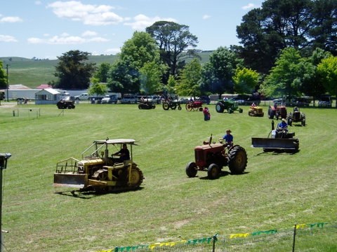 Southern Tablelands Vintage Farm Field Days - Accommodation Rockhampton 2