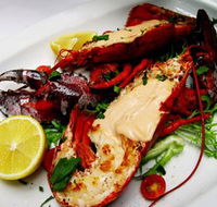 The Lighthouse Seafood Restaurant  Bar - Accommodation Rockhampton