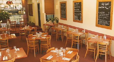 Zanbala - Accommodation Rockhampton 0