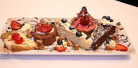 Liana's Italian Restaurant - Accommodation Rockhampton 1