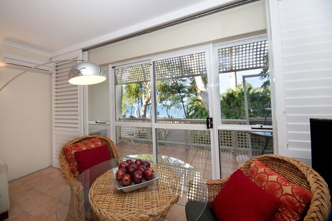 Marlin Waters - Accommodation Rockhampton 5