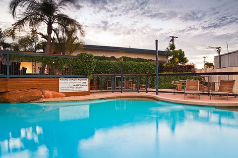 Potshot Hotel Resort - Accommodation Rockhampton 5