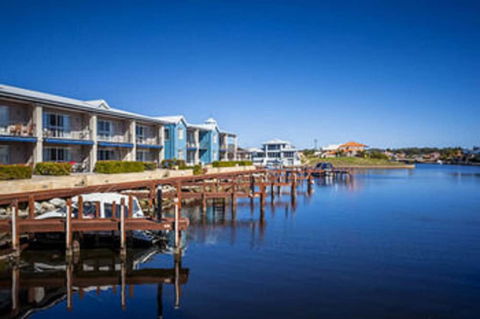 C Mandurah Resort - Accommodation Rockhampton 2