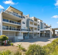 Quality Suites Pioneer Sands - Accommodation Rockhampton