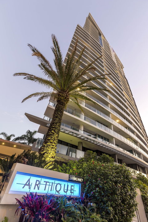 Artique Surfers Paradise - Accommodation Rockhampton 3