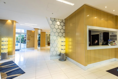 Artique Surfers Paradise - Accommodation Rockhampton 6