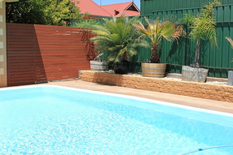 Lodge Outback Motel - Accommodation Rockhampton 3