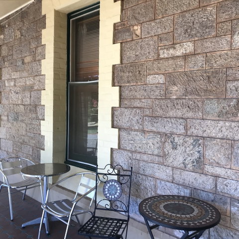 Lodge Outback Motel - Accommodation Rockhampton 0