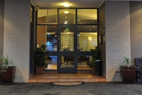Hospitality Port Hedland - Accommodation Rockhampton 1