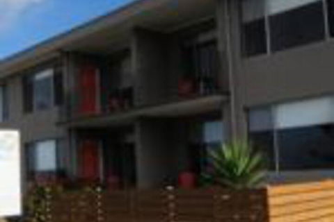 Southern Blue Apartments - Accommodation Rockhampton 0