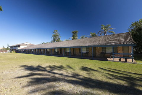 Seashells Beachfront Resort - Accommodation Rockhampton 2