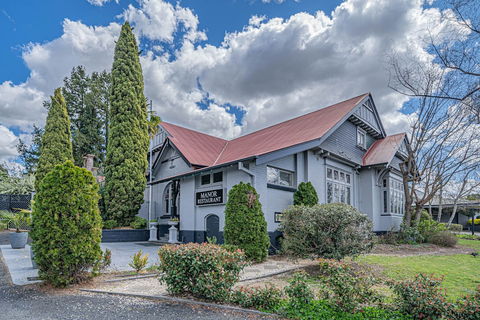 Cotswold Gardens - Accommodation Rockhampton 6