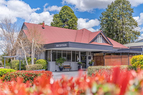 Cotswold Gardens - Accommodation Rockhampton 1