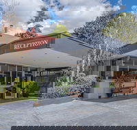 Cotswold Gardens - Accommodation Rockhampton